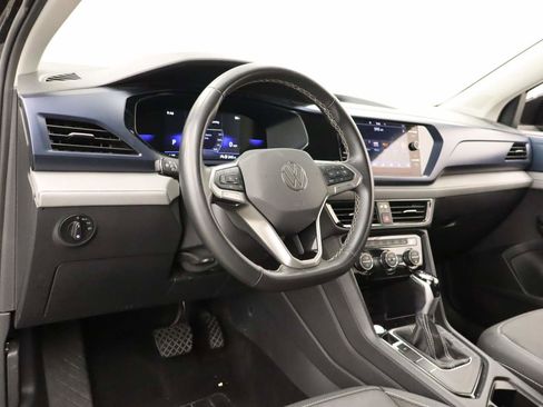 Used 2024 Volkswagen Taos SE image 13