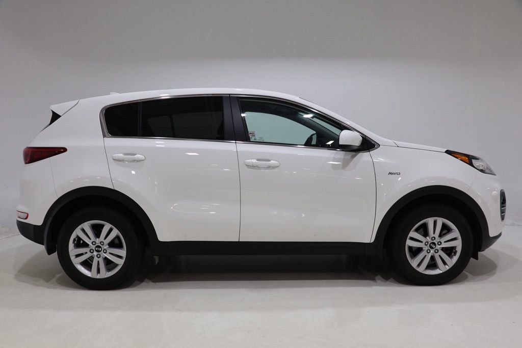 Used 2019 Kia Sportage LX AWD/4WD image 9