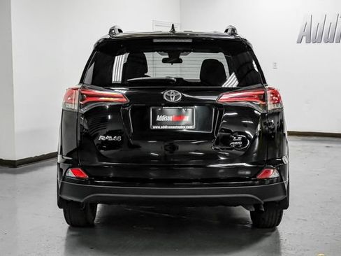 Used 2018 Toyota RAV4 LE w/ All Weather Liner Package AWD/4WD image 10