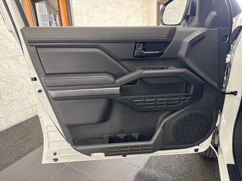 New 2025 Toyota Tacoma SR5 image 34