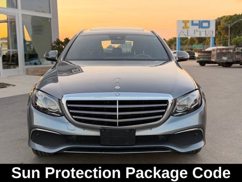 Used 2017 Mercedes-Benz E 400 4MATIC Wagon image 12