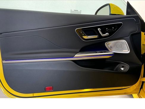 New 2025 Mercedes-Benz CLE 300 4MATIC Coupe image 10