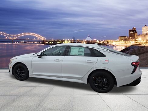 New 2026 Kia K5 LXS image 3