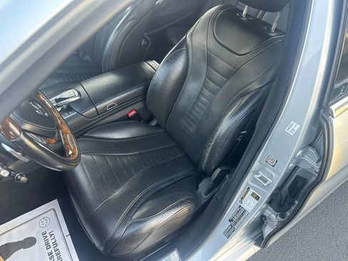 Used 2015 Mercedes-Benz S 550 4MATIC Sedan w/ Sport Package image 18