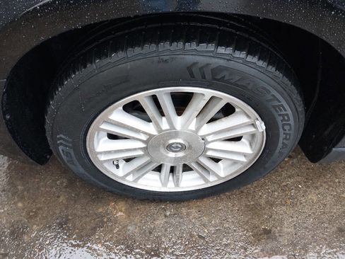 Used 2008 Chrysler Sebring Touring image 7