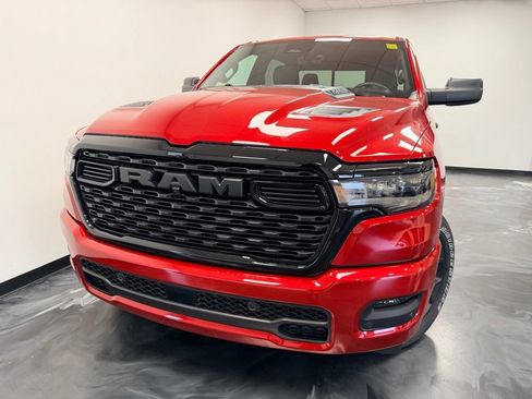 New 2026 RAM 1500 Express AWD/4WD image 20