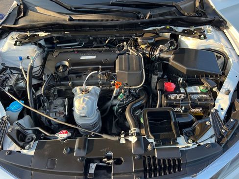 Used 2017 Honda Accord Sport Special Edition image 44