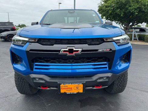 Used 2024 Chevrolet Colorado ZR2 w/ ZR2 Convenience Package III AWD/4WD image 9