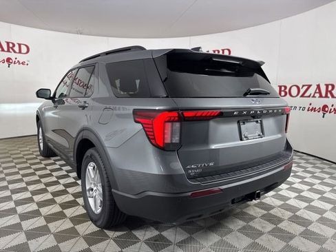 New 2026 Ford Explorer Active image 5