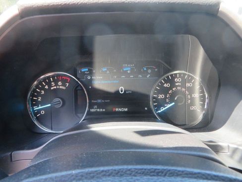 Used 2019 Ford F150 Lariat image 20