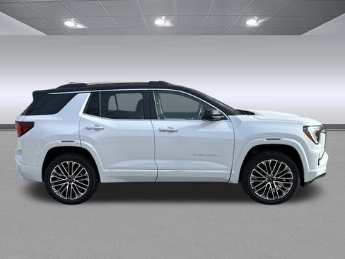 New 2026 GMC Terrain Denali image 2
