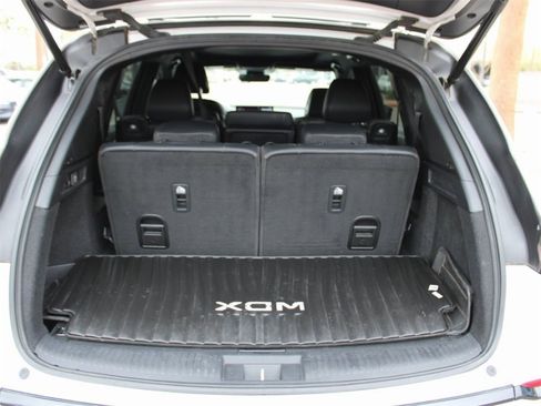 Used 2023 Acura MDX A-Spec image 11