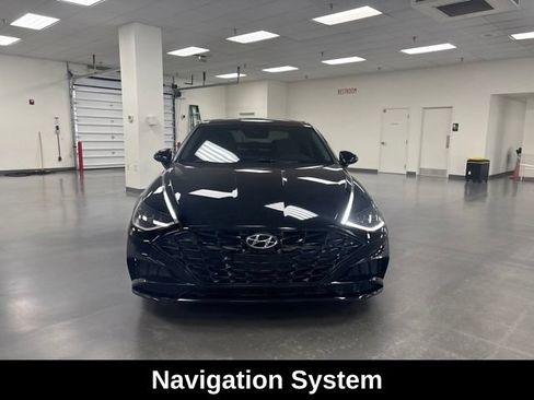 Used 2023 Hyundai Sonata SEL w/ Convenience Package FWD image 2