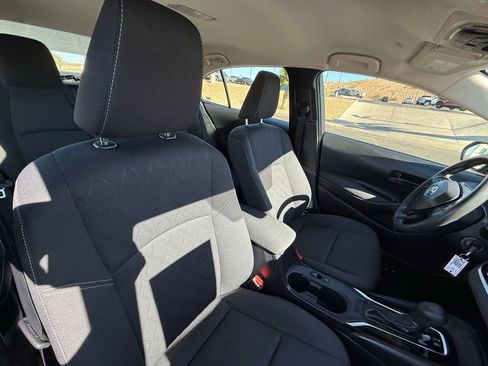 Used 2023 Toyota Corolla LE image 13