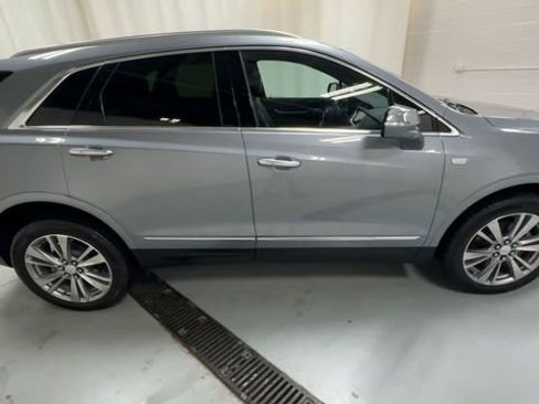 Certified 2023 Cadillac XT5 Premium Luxury AWD/4WD image 9