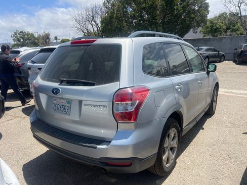 Used 2014 Subaru Forester 2.5i Premium w/ All-Weather Package AWD/4WD image 6