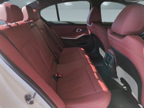 Used 2025 BMW 330i xDrive Sedan w/ Convenience Package image 26