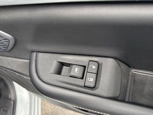 Used 2023 Jeep Grand Cherokee 30th Anniversary image 17