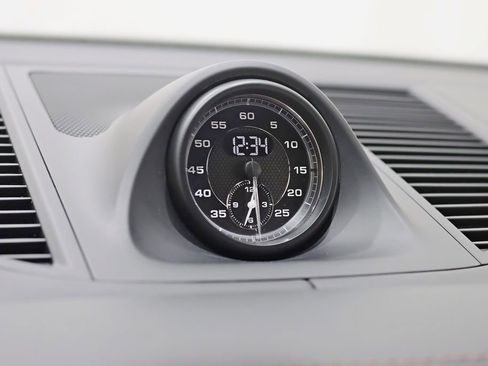 Used 2023 Porsche Macan GTS image 17