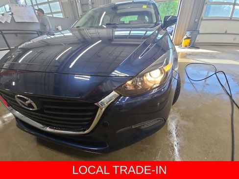 Used 2018 MAZDA MAZDA3 Touring image 32