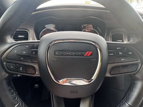 Used 2021 Dodge Charger SXT RWD image 15