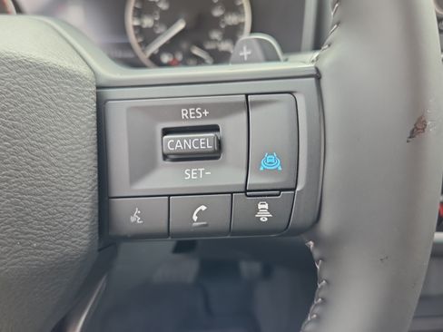 Used 2026 Nissan Rogue SV FWD image 21