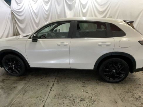 Certified 2024 Honda HR-V Sport image 13