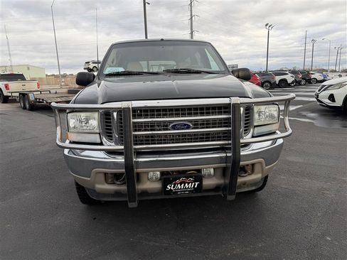 Used 2002 Ford Excursion Limited image 3