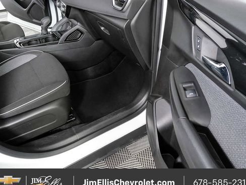 Used 2025 Chevrolet TrailBlazer LT image 22