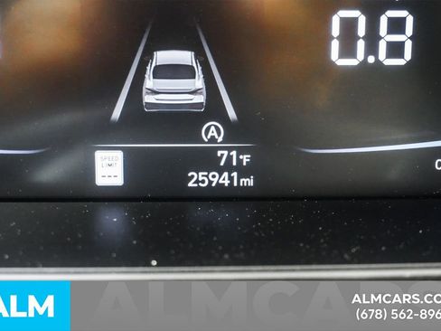 Used 2025 Hyundai Elantra SE FWD image 58