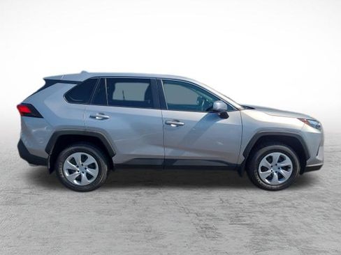 Certified 2024 Toyota RAV4 LE AWD/4WD image 4