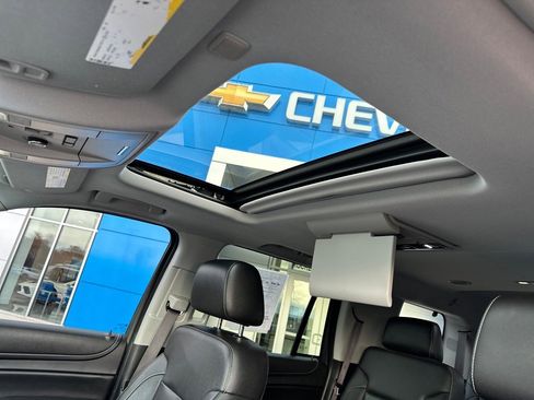 Used 2015 GMC Yukon SLT w/ Open Road Package image 13