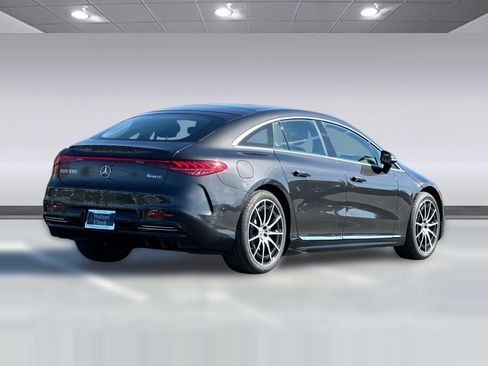 Certified 2023 Mercedes-Benz EQS 580 4MATIC Sedan image 8