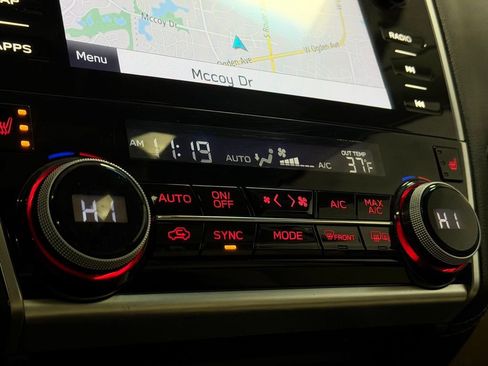 Used 2018 Subaru Outback 3.6R Limited image 23