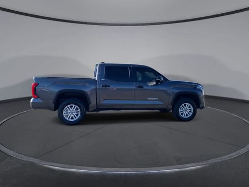 Used 2023 Toyota Tundra SR5 w/ SR5 Convenience Package image 9