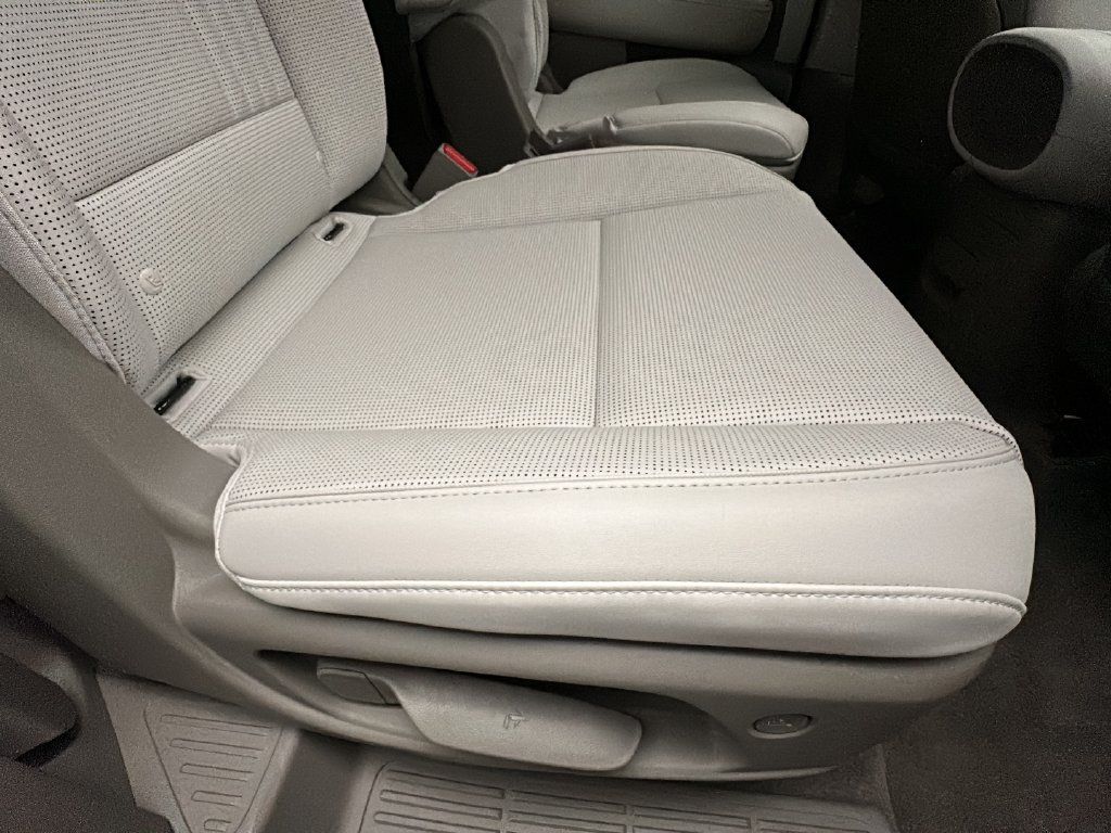 Certified 2026 Hyundai Palisade SEL AWD/4WD image 15
