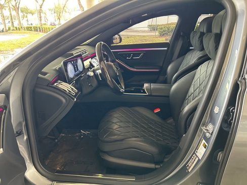 Used 2021 Mercedes-Benz S 580 4MATIC Sedan image 5
