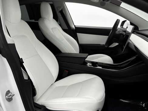 Used 2020 Tesla Model 3 Performance image 37