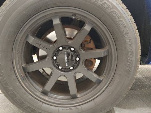 Used 2016 Ford F150 Lariat image 31