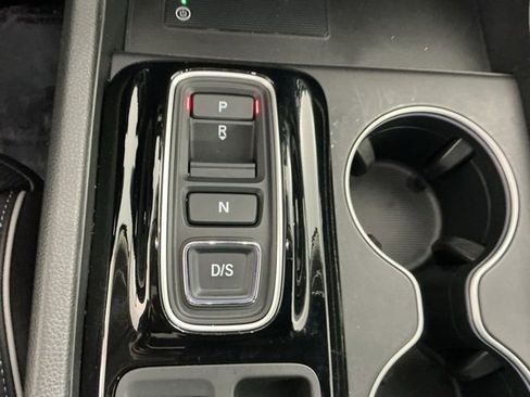 Used 2024 Honda Pilot Elite image 19