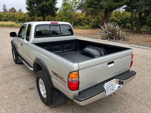 Used 2003 Toyota Tacoma PreRunner image 20