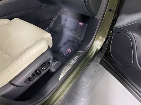 Certified 2023 Lexus RX 350 350 Luxury w/ Accessory Package image 33