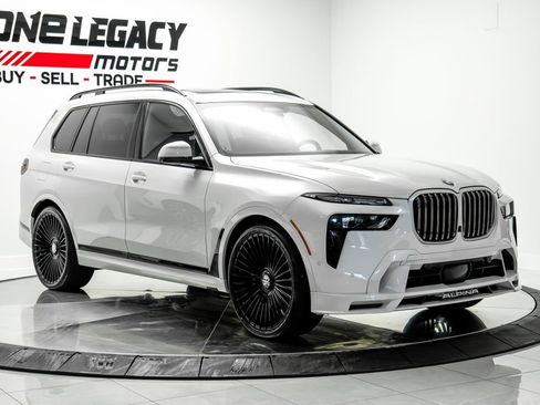 Used 2025 BMW ALPINA XB7 AWD/4WD image 3