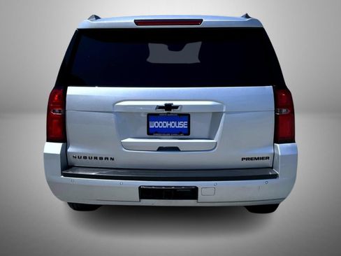 Certified 2019 Chevrolet Suburban Premier AWD/4WD image 6