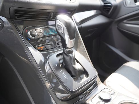 Used 2016 Ford Escape Titanium image 39