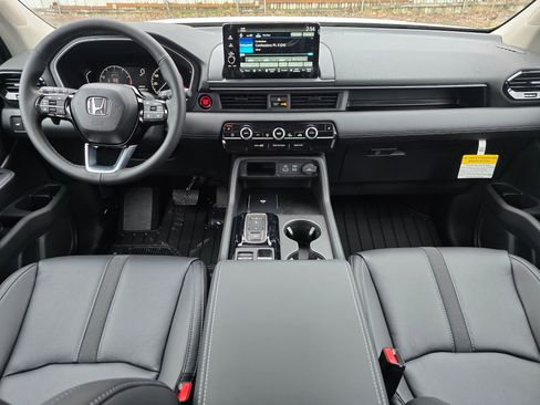 New 2025 Honda Pilot EX-L image 20
