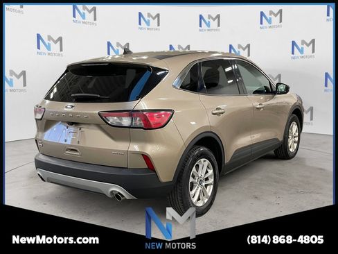 Used 2021 Ford Escape SE AWD/4WD image 5