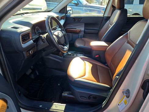 Certified 2024 Ford Maverick Lariat image 20