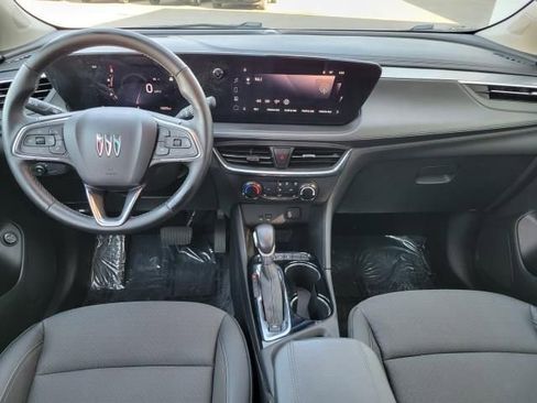 Used 2024 Buick Encore GX Preferred w/ Comfort Package AWD/4WD image 15