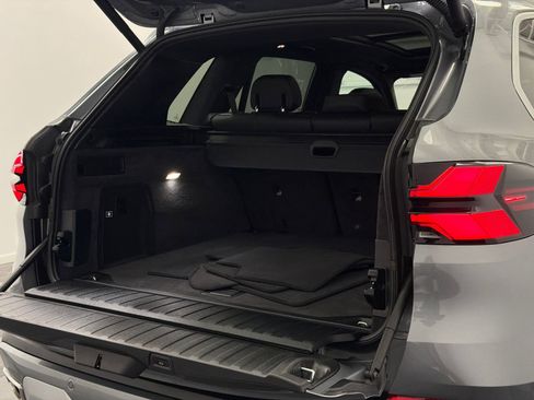 Used 2026 BMW X5 xDrive40i image 8